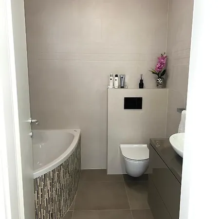 Hagne Deluxe Apartman *